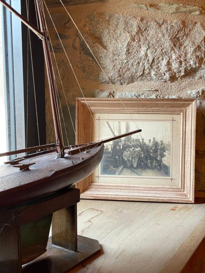 Manoir Medieval Du XV Ieme Siecle Minihy-Treguier Luaran gambar
