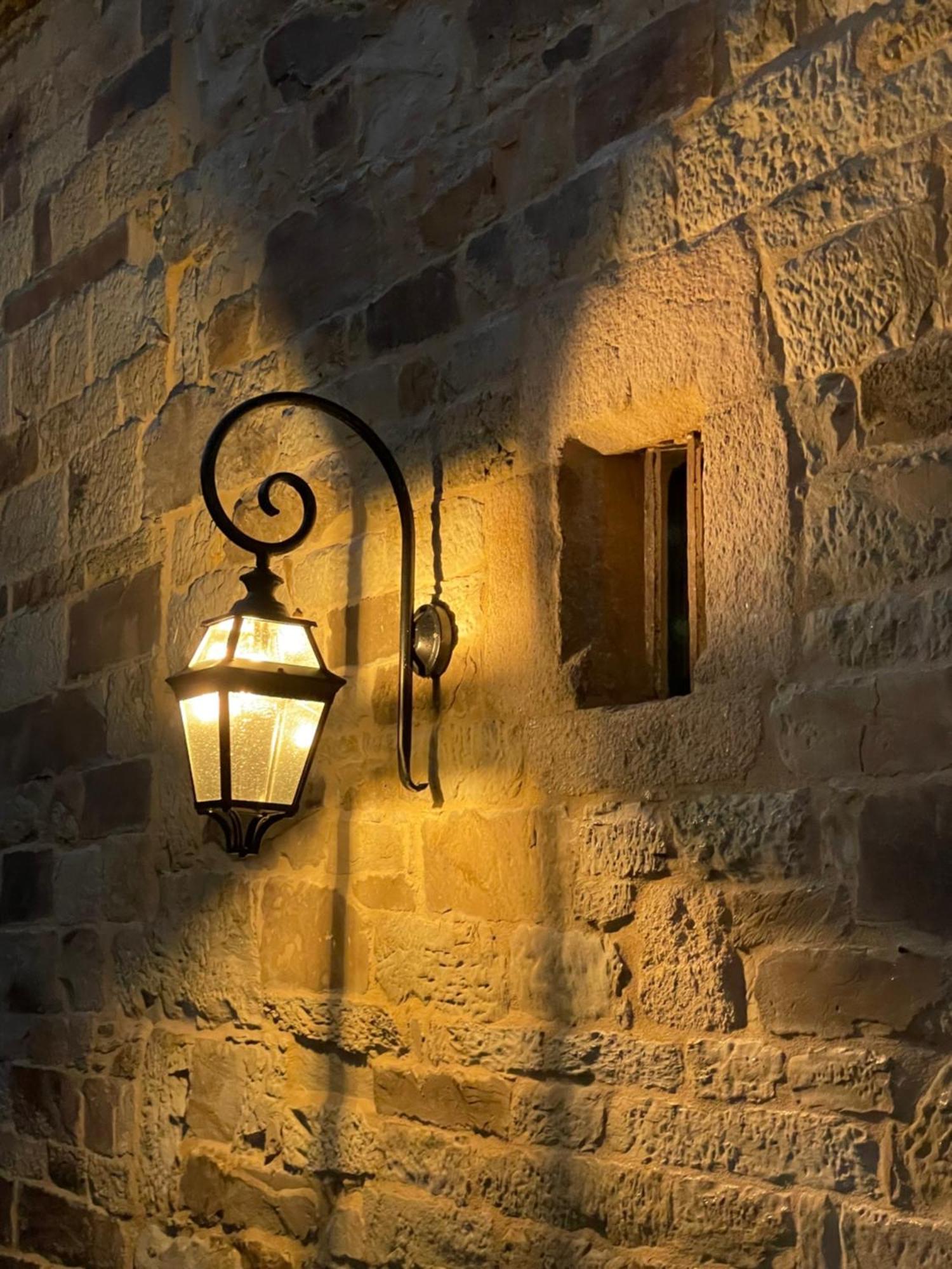 Manoir Medieval Du XV Ieme Siecle Minihy-Treguier Luaran gambar