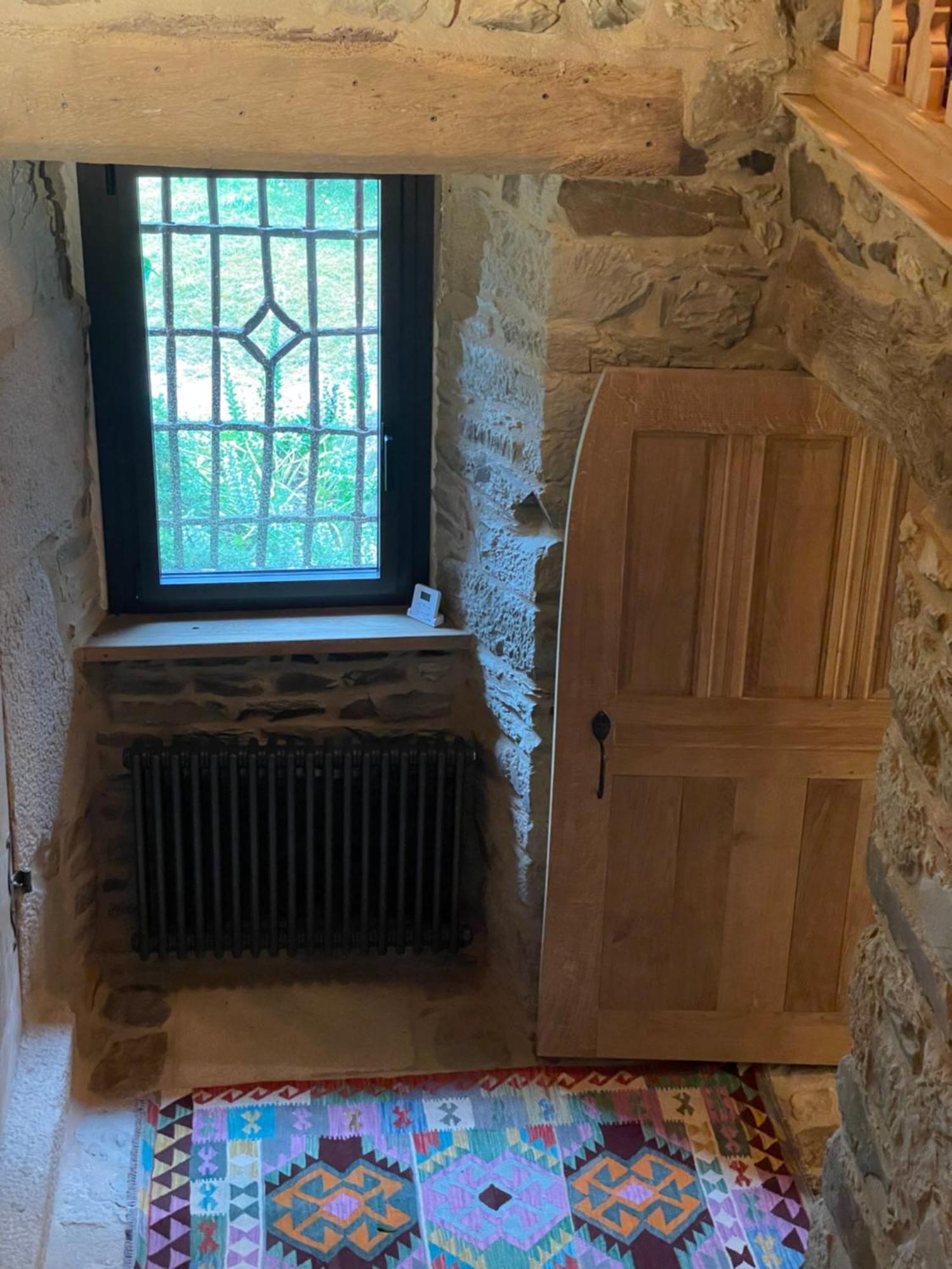 Manoir Medieval Du XV Ieme Siecle Minihy-Treguier Luaran gambar